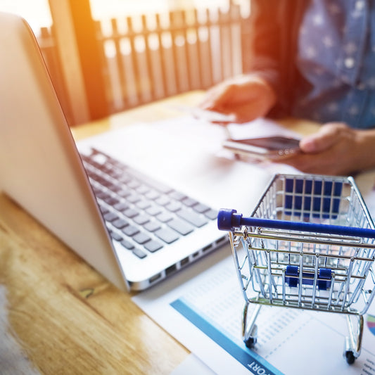 Pack Complet Entrepreneuriat Féminin — 3 Guides pour Lancer, Vendre et Scaler Ton Business en Ligne